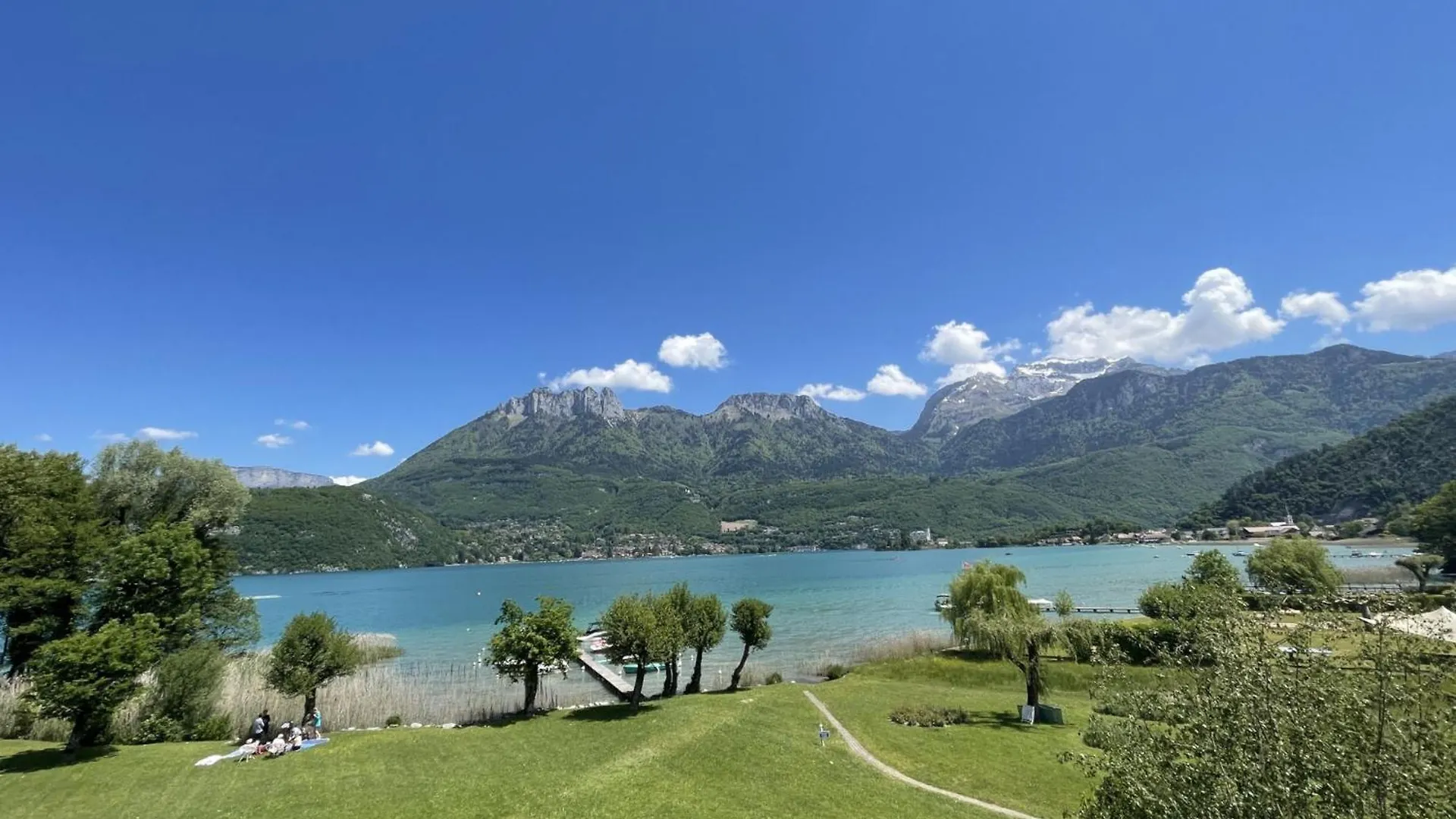 Lac Paradisiaque Duingt